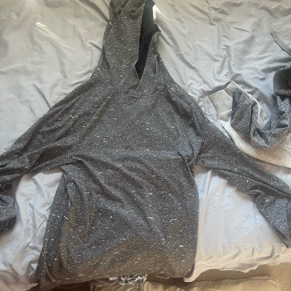Lulu drysense hoodie